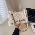 Chanel Luxary bag                    20